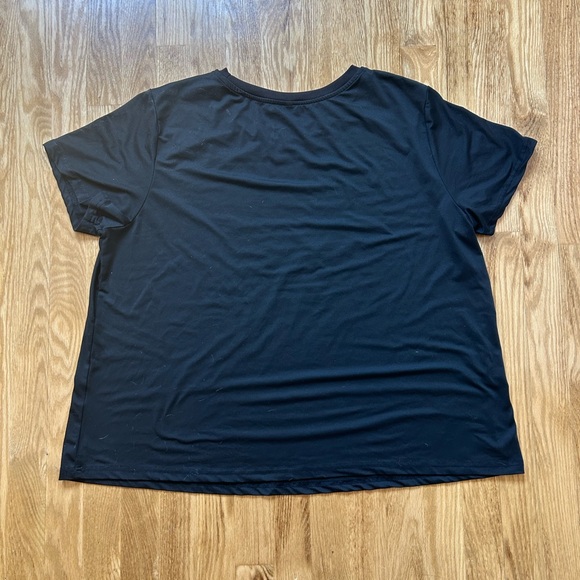 Plus T-shirt - Picture 4 of 5